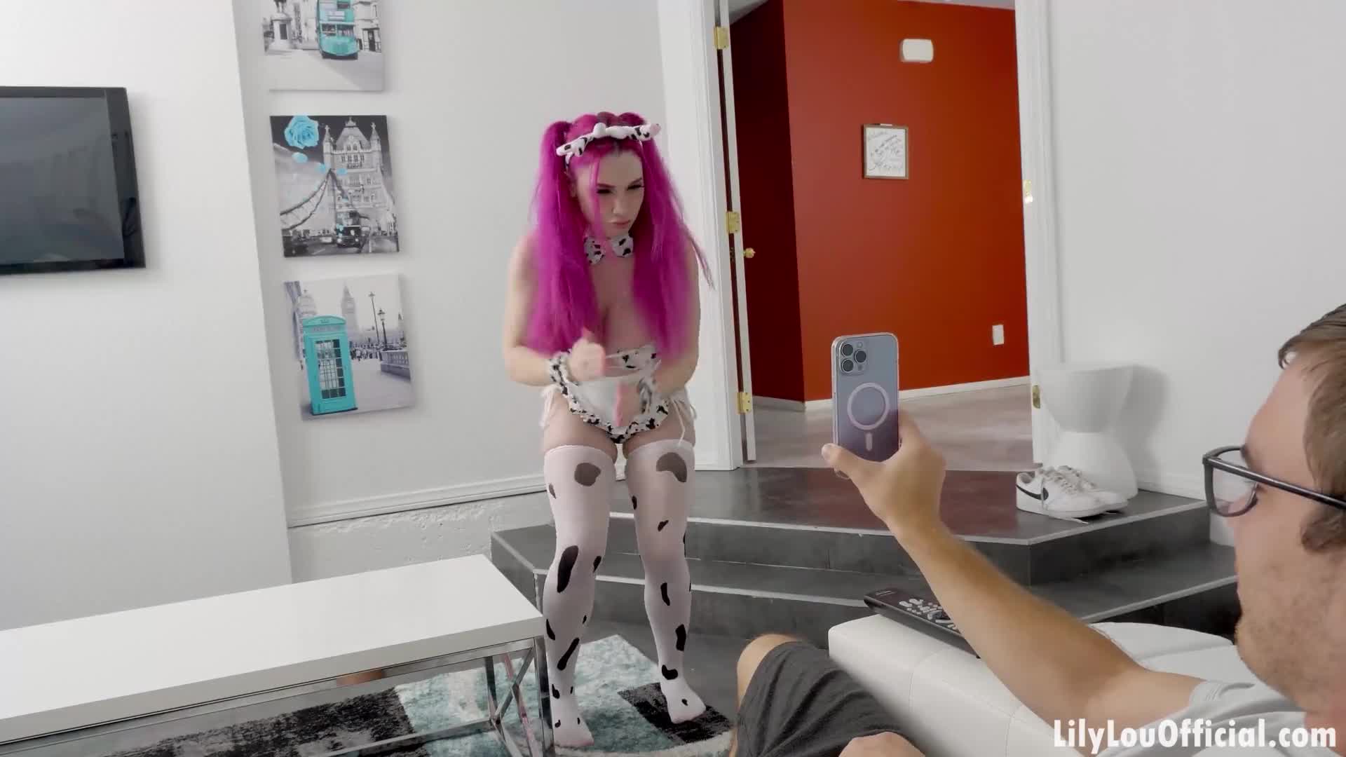 2048.hk@VideosPornHub-SluttyStepSisWithHugeTitsDressesUpLikeACowAndConvincesYouToFuckHer