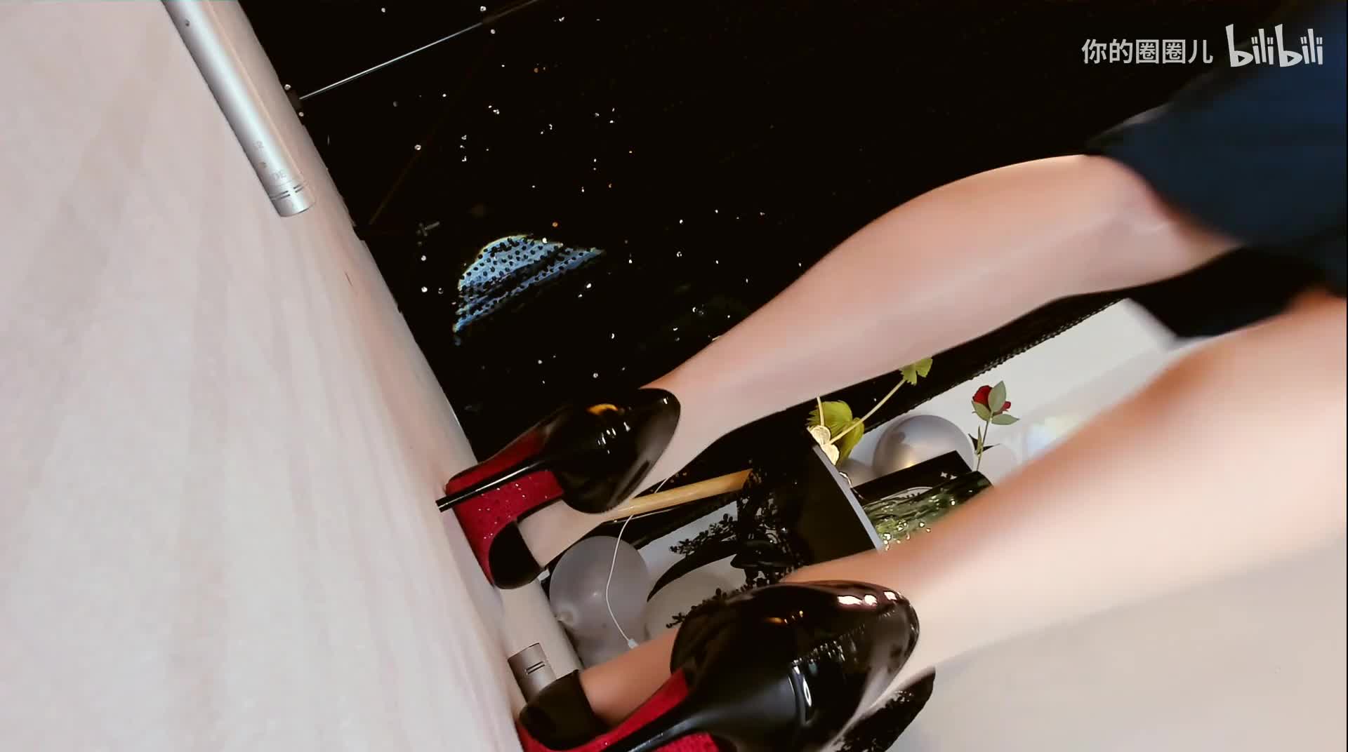 2048.hk@闪钻高跟鞋踩踏声白噪音ASMR圈圈充电专属