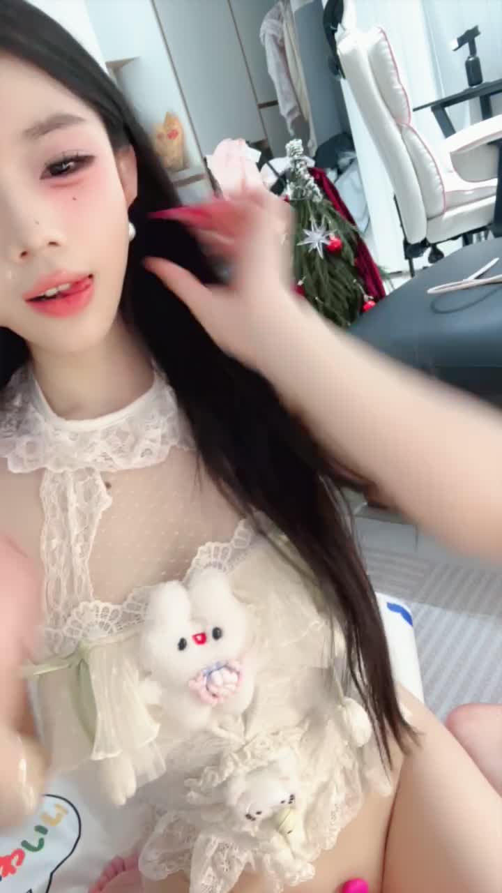 2048.hk@88082727_粉嫩小白兔_20260122_234834