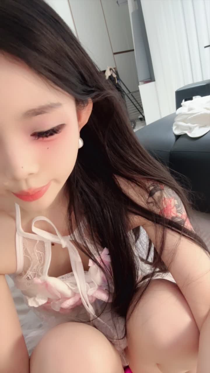 2048.hk@88082727_粉嫩小白兔_20260120_235002