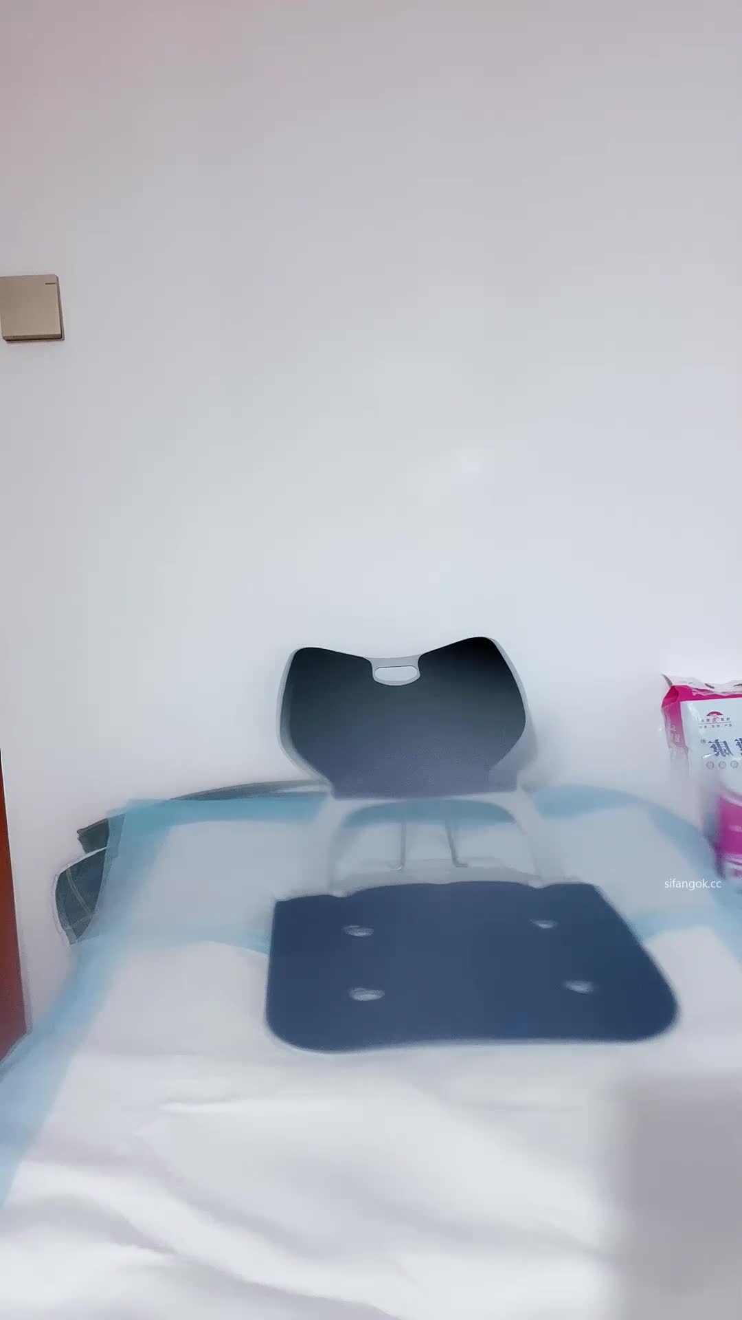 2048.hk@65016_少女学潮喷_20260226_235754