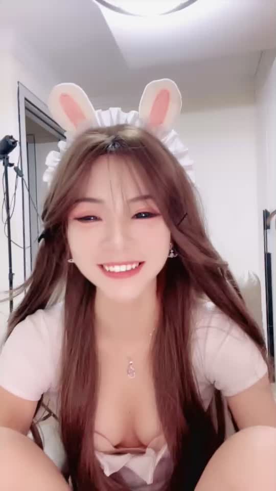 2048.hk@顾只只--苏晴20250731_200043_1455