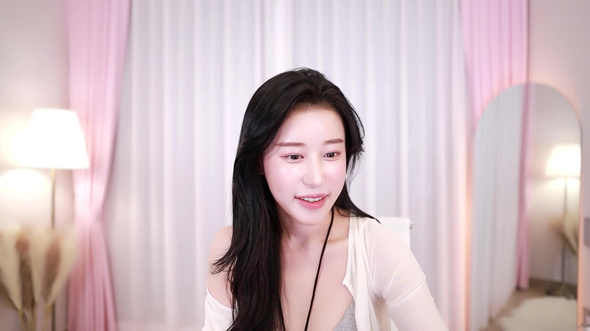 2048.hk@in0410_20240913_2328_19