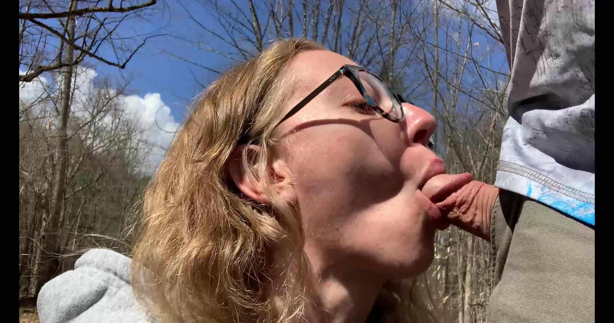 2048.hk@Perfect Little Slutty Sarah Loves Sucking Cock in Public Places