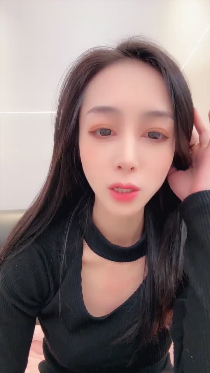 2048.hk@老师你水好多_20251204-220217-776