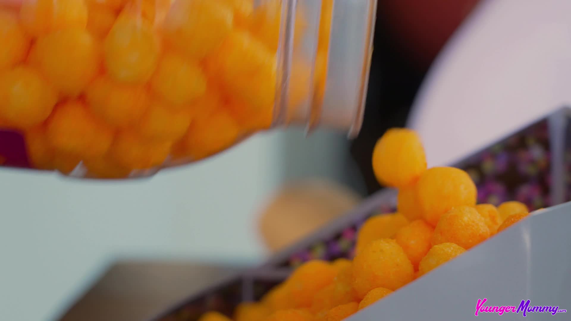 2048.hk@YoungerMommy.22.02.13.Eve.Marlowe.And.Summer.Vixen.Mommies.Game.Plan.1080p