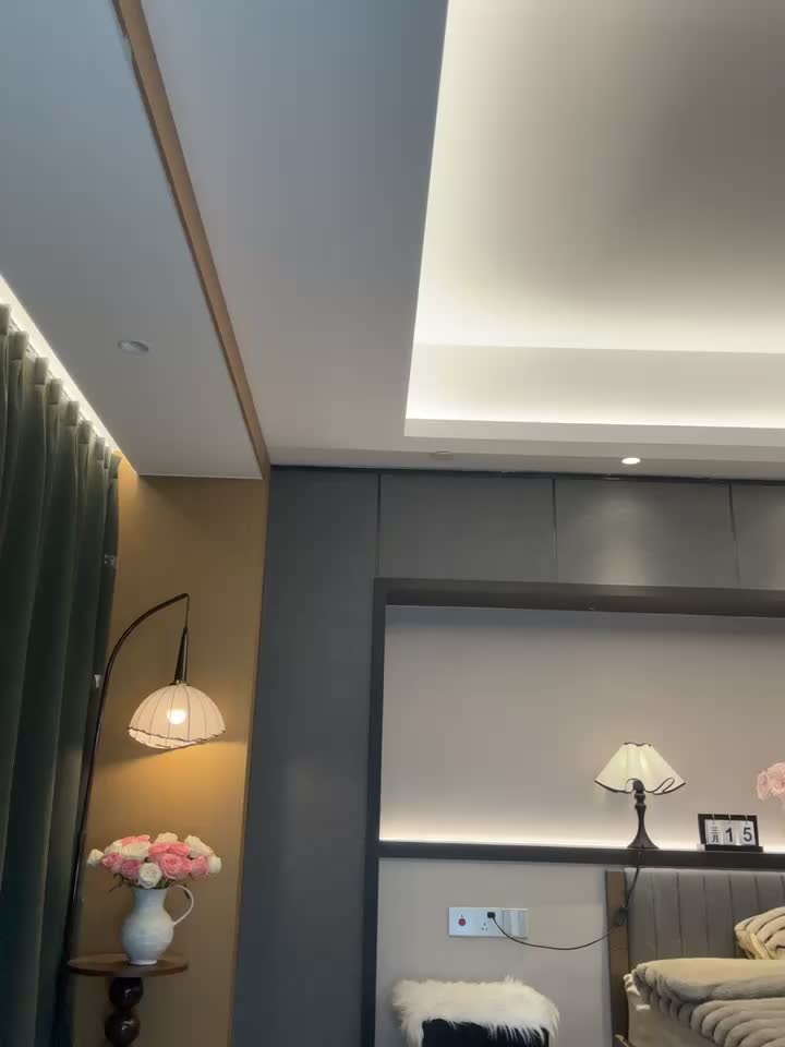 2048.hk@AYW-21_205964979_20260316-012038