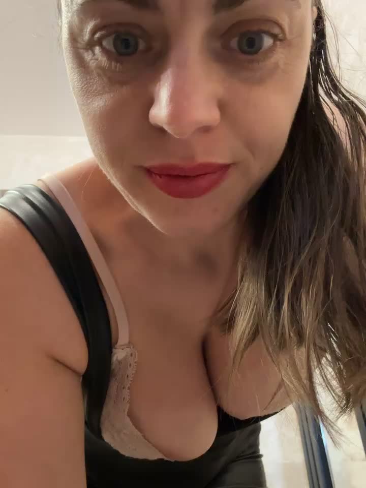 2048.hk@ladywithbigass_20260317-183421