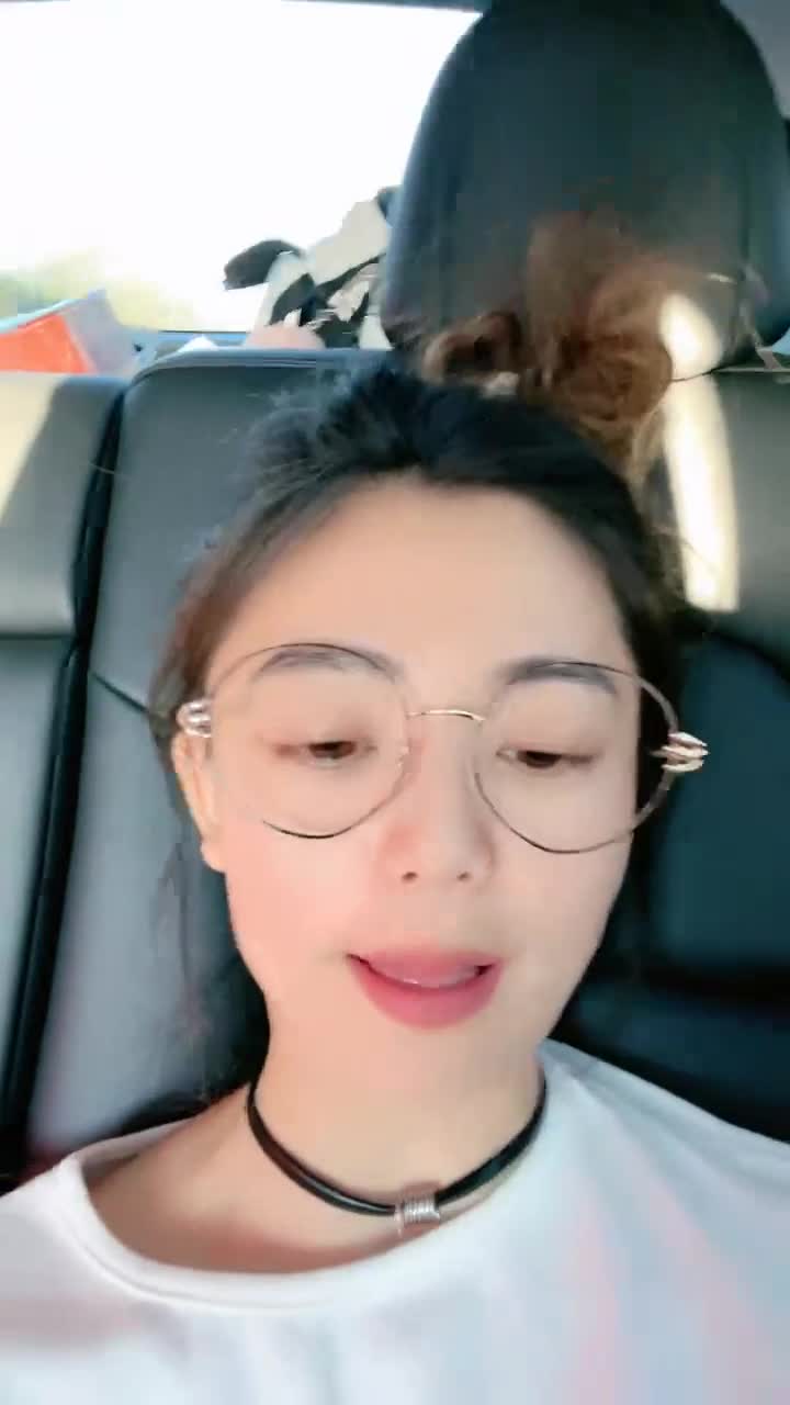 2048.hk@4774919_欲求不满小少妇_20251103_153529