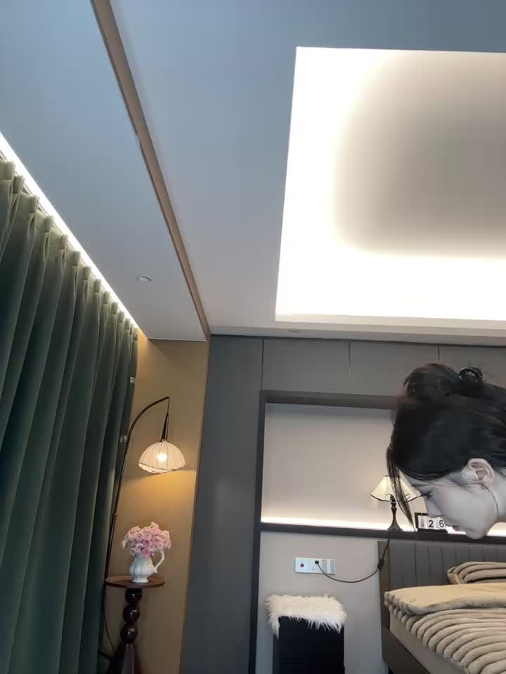 2048.hk@AYW-21_20260327-020328