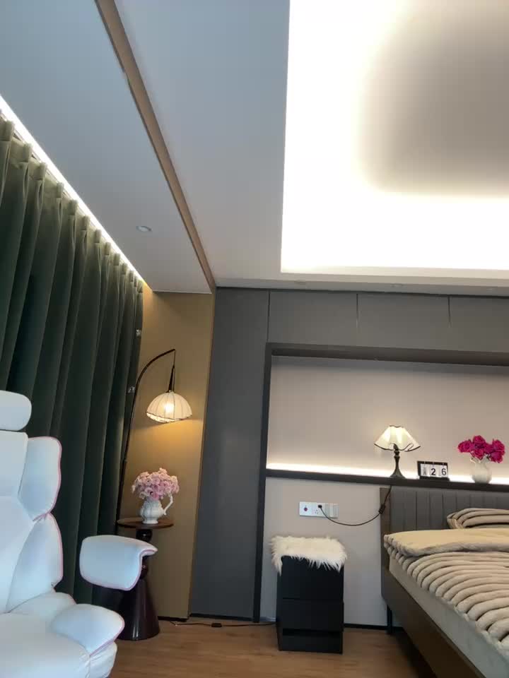 2048.hk@AYW-21_20260326-231958