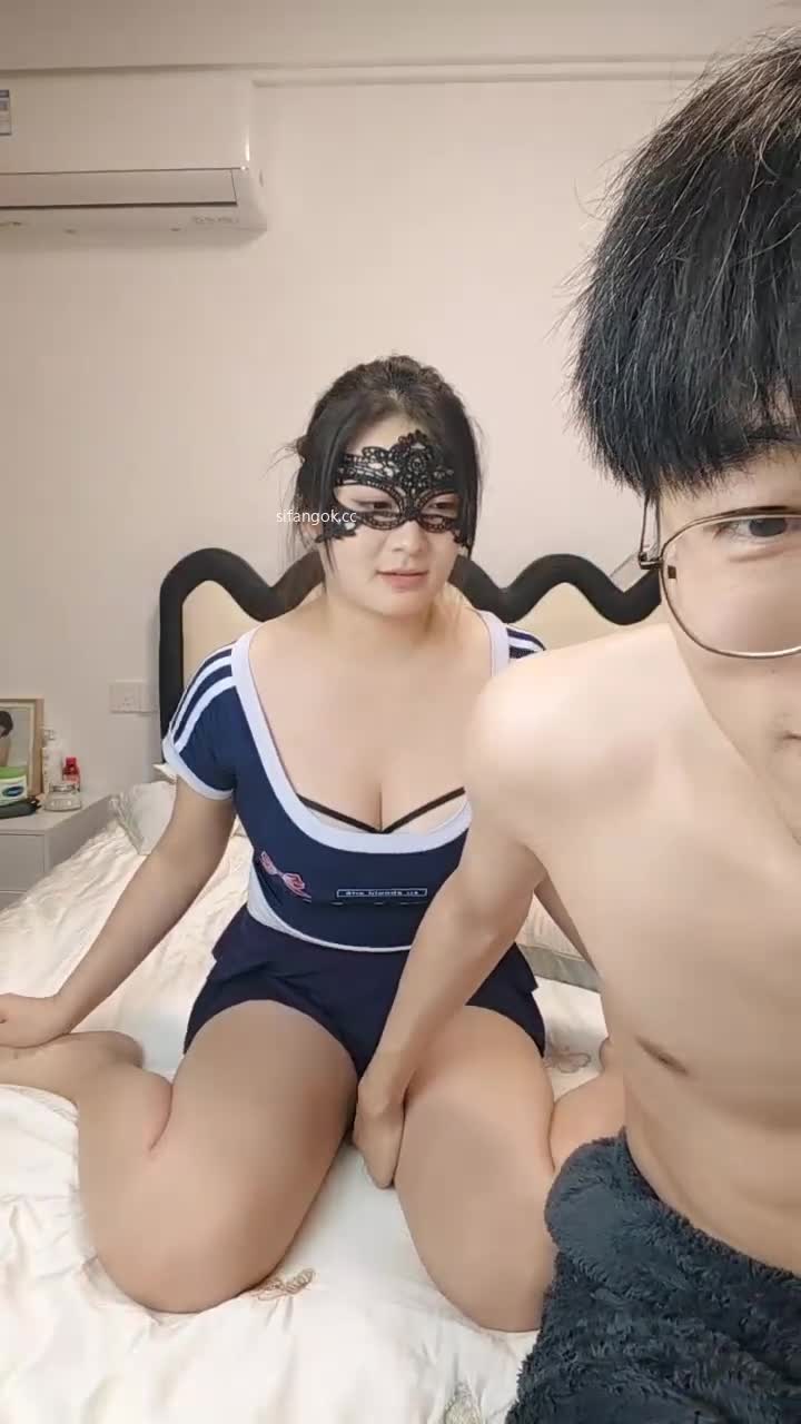 2048.vip-紫紫妹妹】尤物学姐 超大美乳一看就没有生过孩子 粉嫩馒头B 吃鸡啪啪无套啪啪猛干 美腿美足