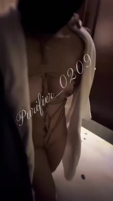 2048.vip-Purifier调教人妻户外自慰，狗撒尿，高速边上野战，真是一只合格的骚母狗