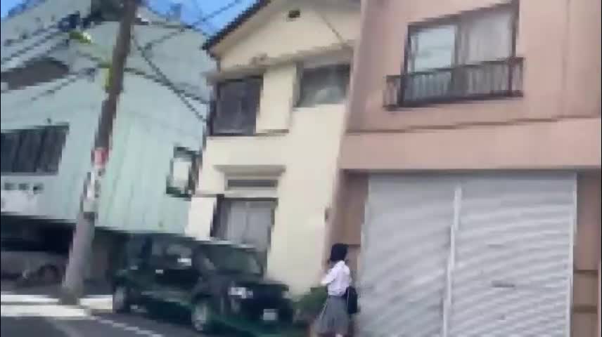 尾随迷奸 弄晕学生妹灌下敏感药剂后的极限高潮 #迷奸