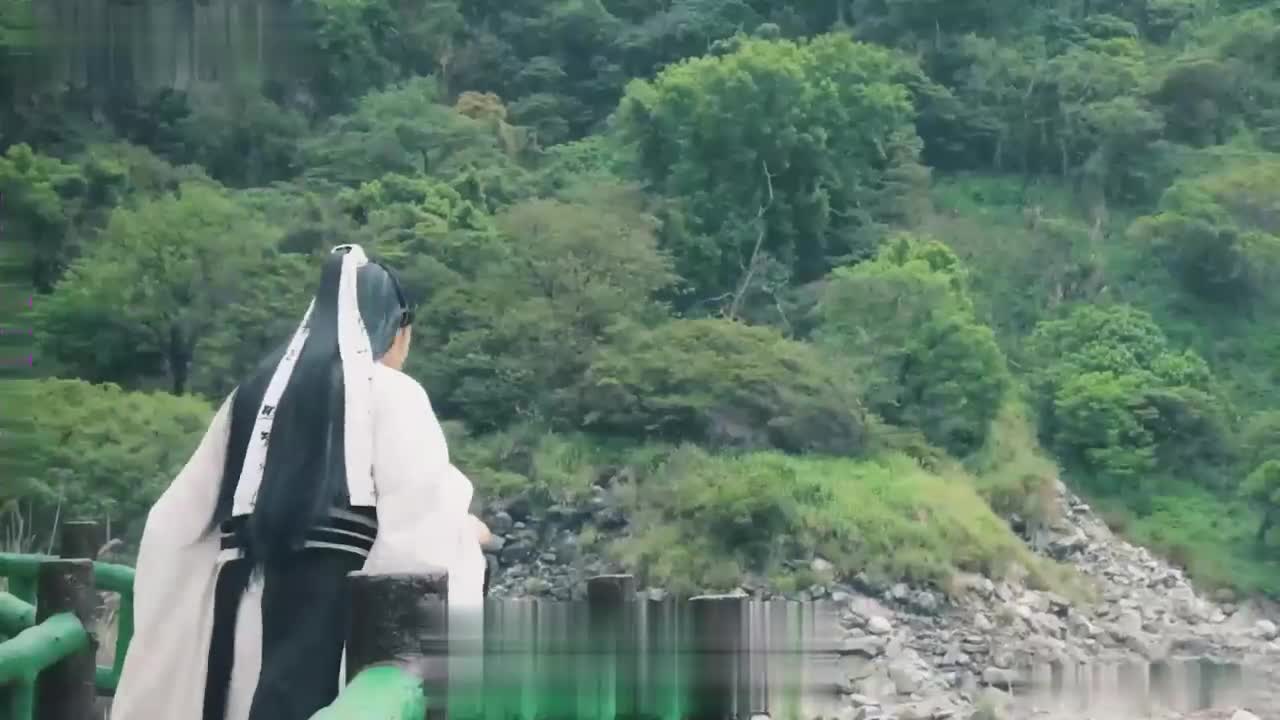 #母狗 #白虎 #反差 穿越爽剧巅峰大站，极致诱惑美女特辑！MDCM最新剧集派对狂欢，古代英豪激情碰撞现代尤物！火热缠绵，尽享无尽快感，引爆你的欲望巅峰！点击下载同款APP 绝美母狗等你调教