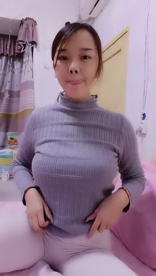 2048.vip-孕妇性爱】专属03年性感小奶妈趁老公出差在家直播赚外快嫩嫩的奶子嫩嫩的逼各种挤奶各种晒逼自慰送福利