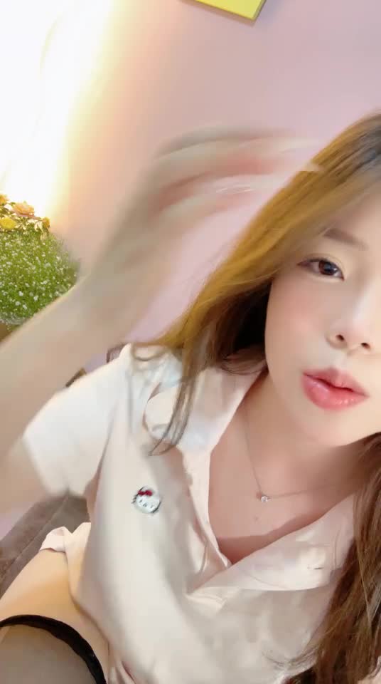 2048.hk@小鱼冻干4月6日--1775472558