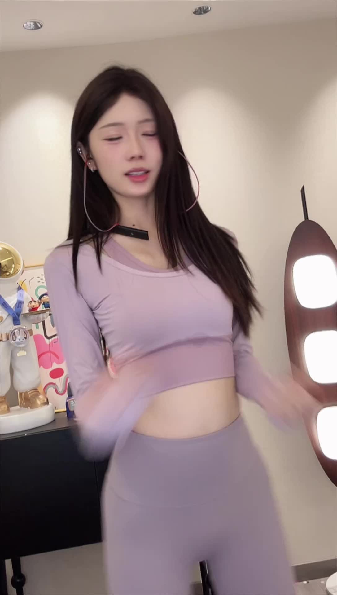 2048.hk@2025-02-13_080221