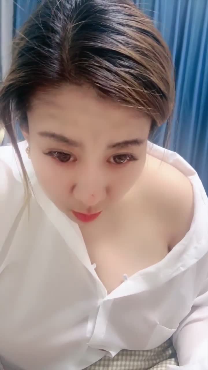 2048.hk@巨乳梅梅-20260201-222438