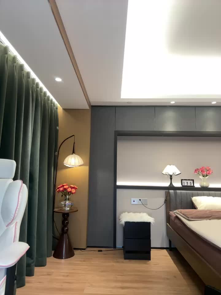 2048.hk@AYW-21_205964979_20260416-020627