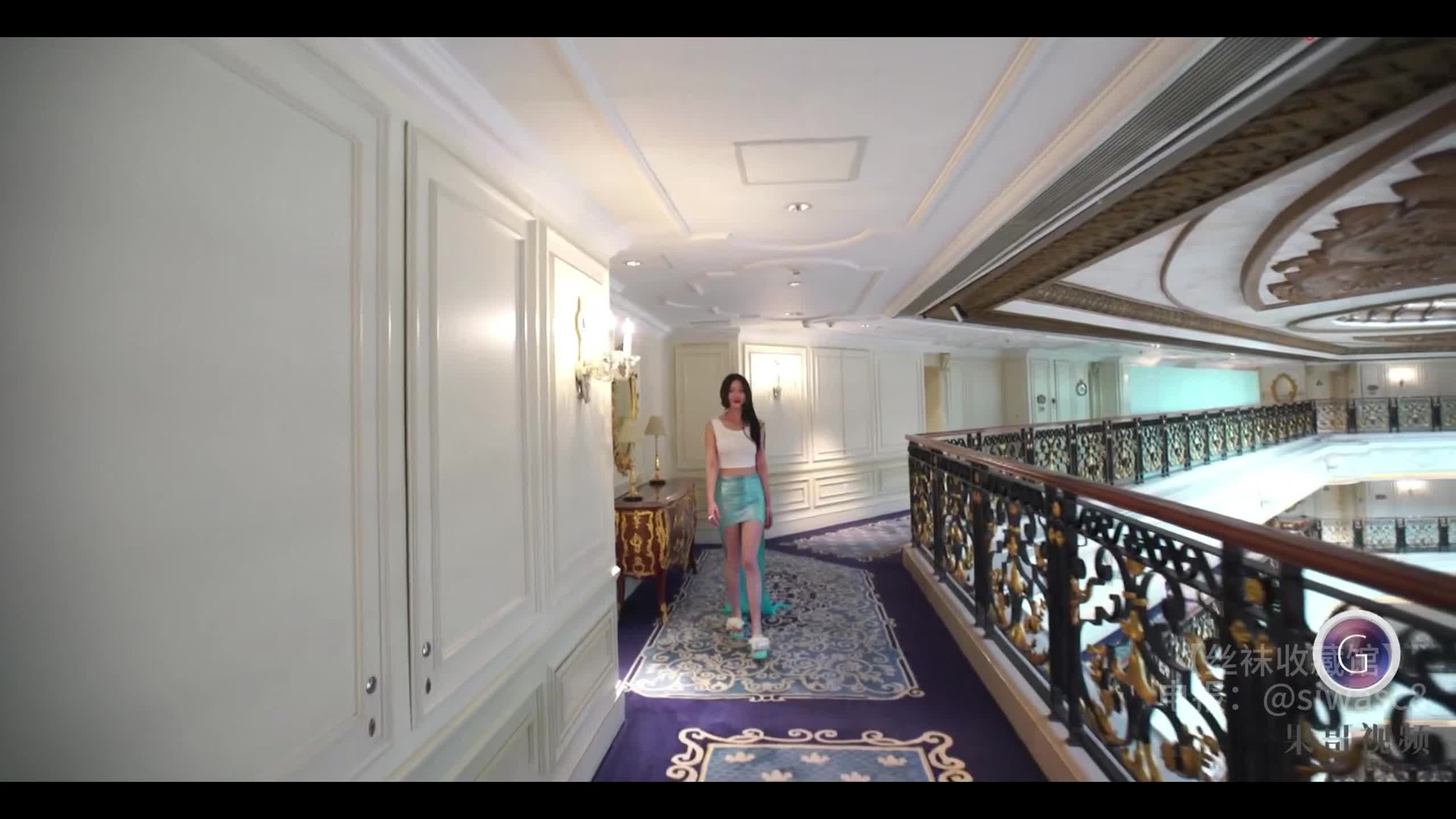 关键词：#果哥评级： 极品ps：果哥的妹子各个都很棒，高级骚逼