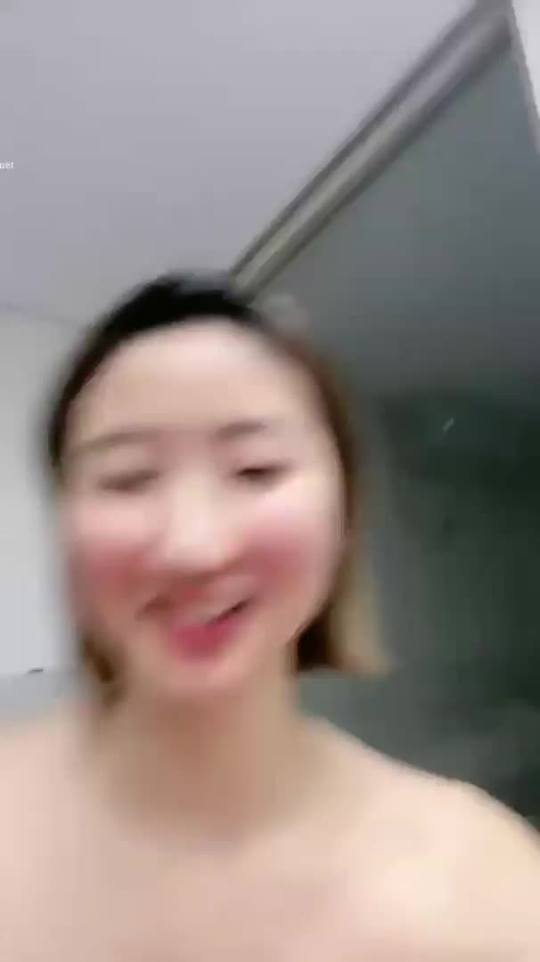 2048.vip-精品推荐 【性感的蕊蕊】美乳少妇 无套啪啪 近距特写 掰穴柔逼 爽死了